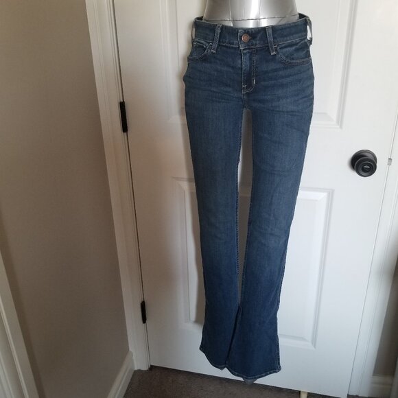 Hollister Boot Cut Jeans - Picture 1 of 10